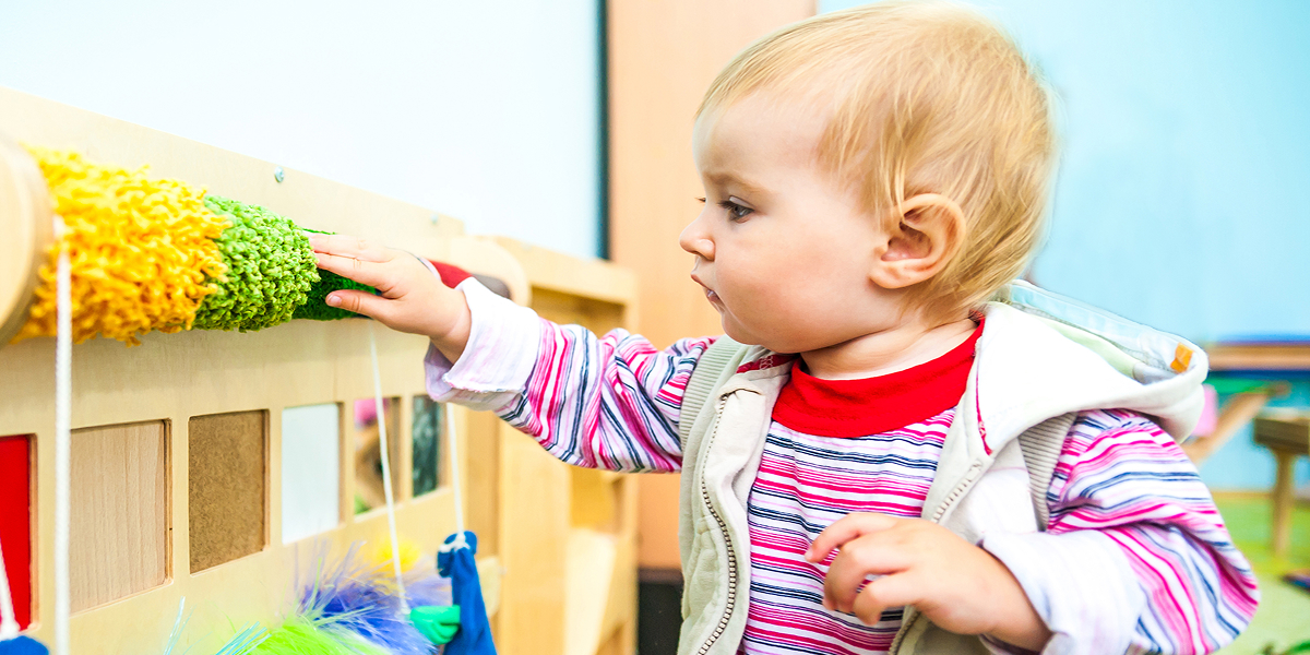 Jak wybrać najlepsze miejsce dla dziecka 0-3 (kryteria i pytania do placówki)?- Żłobek Joy Babycare na Marysinie Wawerskim, Żłobek Joy Babycare na Wilanowie (Zawady), 